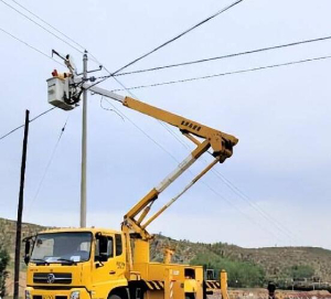 帶電作業車出租